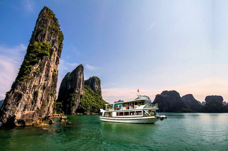 Wonderbay Cruise
